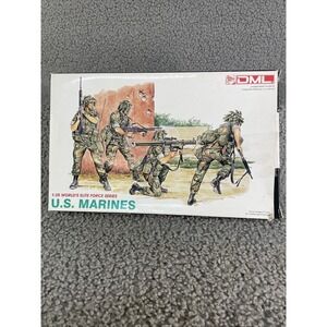 Dragon 3007-03‎ 1/35 Scale U.S. Marines Kit